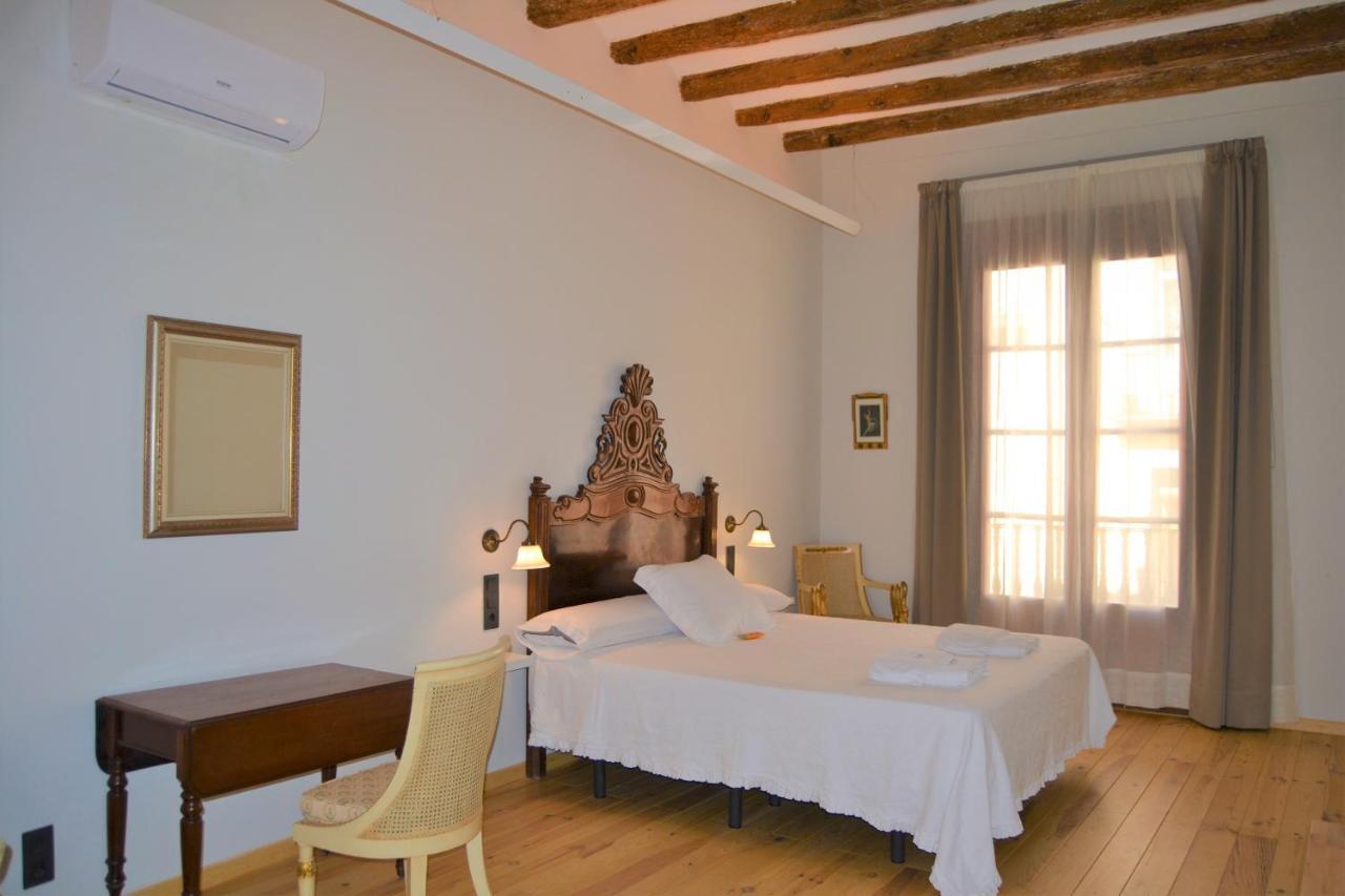 Frühstückspension Lo Palauet De La Muralla 2*